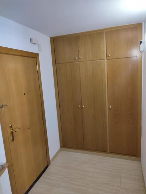 شقة Duplex Con Piscina En روبي المظهر الخارجي الصورة