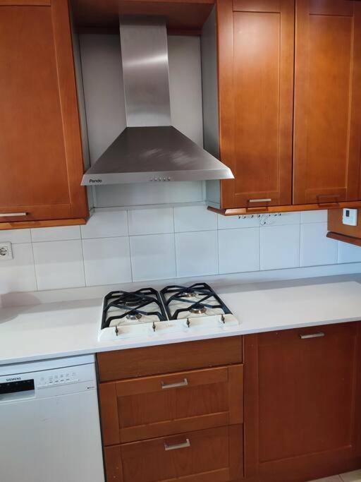 شقة Duplex Con Piscina En روبي المظهر الخارجي الصورة