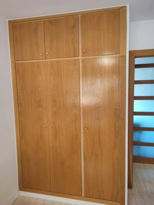 شقة Duplex Con Piscina En روبي المظهر الخارجي الصورة