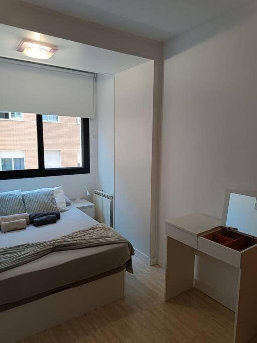 شقة Duplex Con Piscina En روبي المظهر الخارجي الصورة