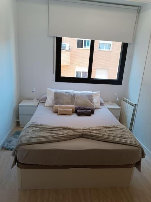 شقة Duplex Con Piscina En روبي المظهر الخارجي الصورة