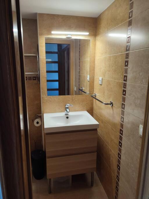 شقة Duplex Con Piscina En روبي المظهر الخارجي الصورة